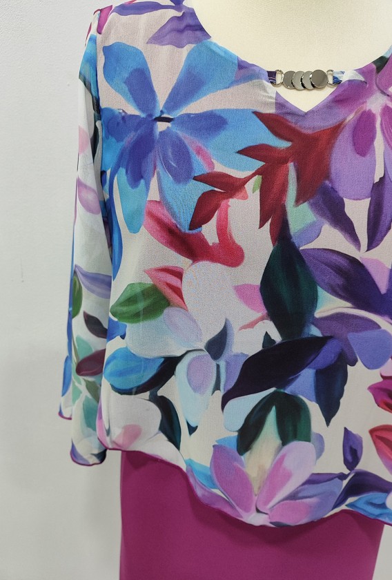 Vestido liso casaca estampada