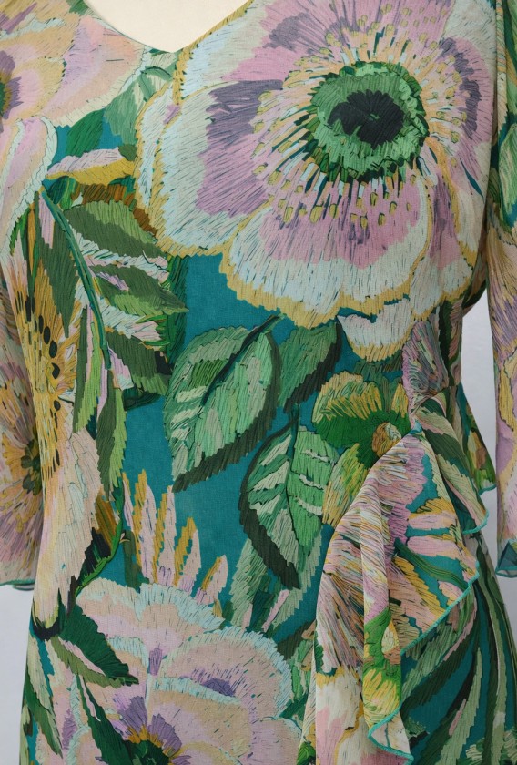 Vestido liso volante estampado gasa midi